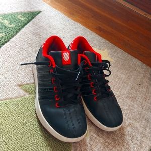 Girls k Swiss Minnie mouse shoes